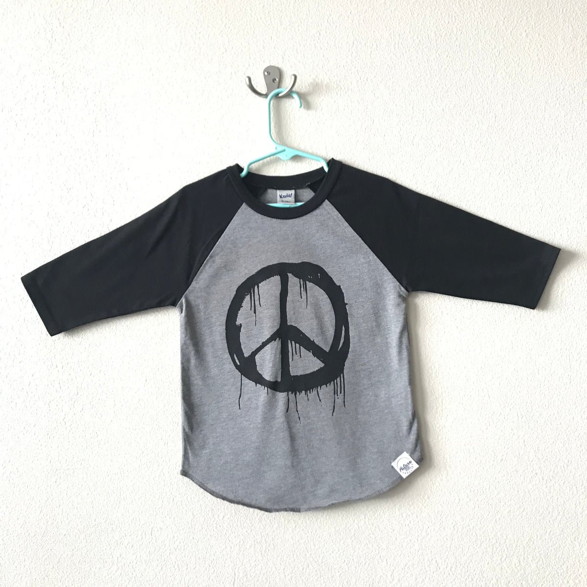 Dripping Peace - Baseball Tee